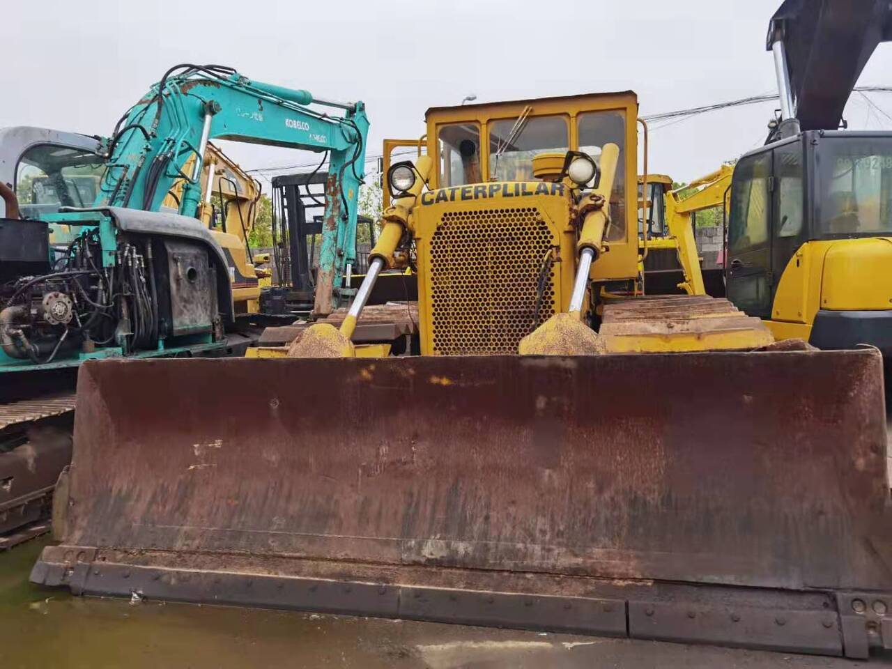 CATERPILLAR D6D - Bulldozer: billede 1 CATERPILLAR D6D - Bulldozer: billede 1