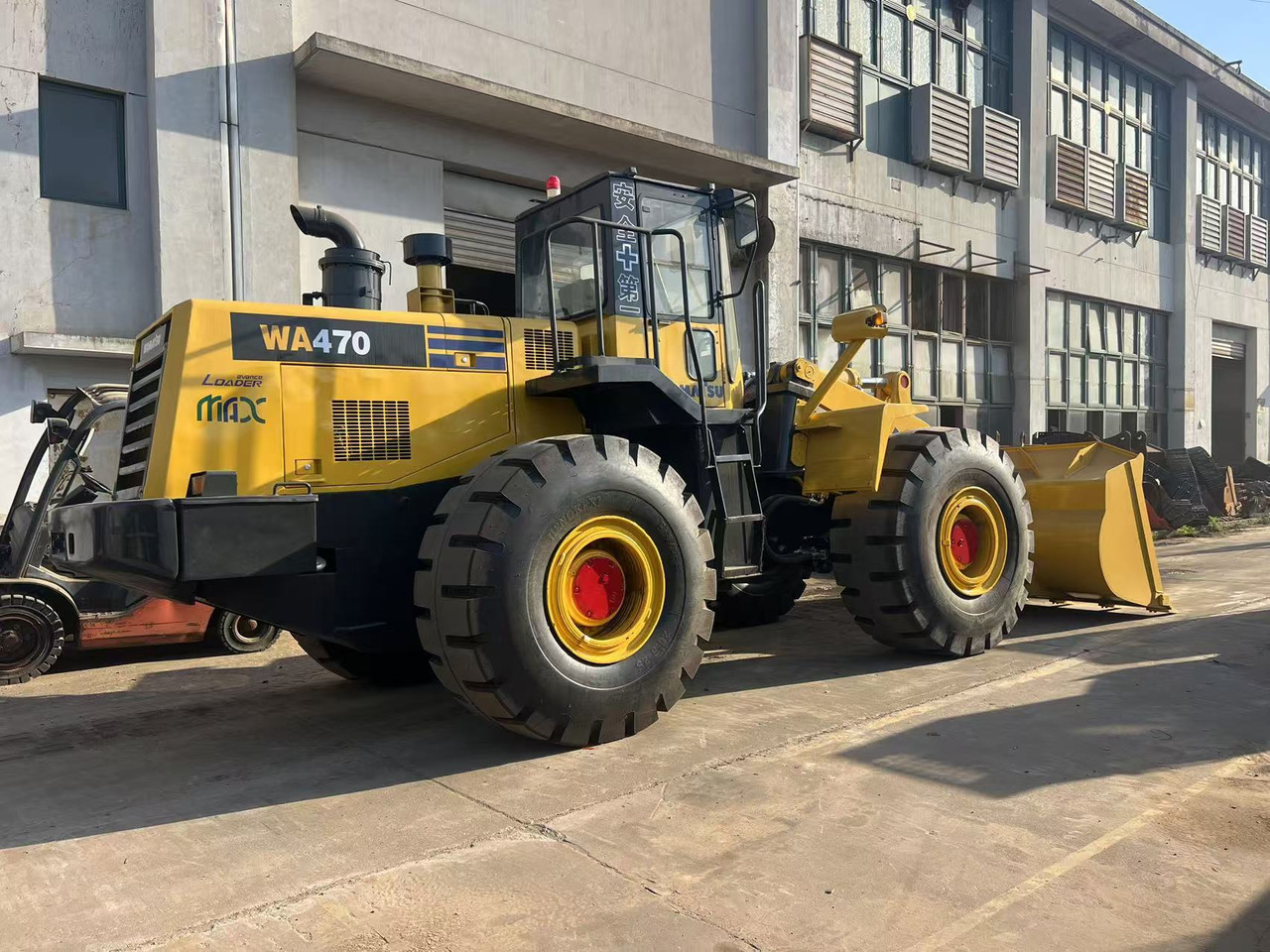 Komatsu WA470-3 - Gummihjulslæsser: billede 4 Komatsu WA470-3 - Gummihjulslæsser: billede 4