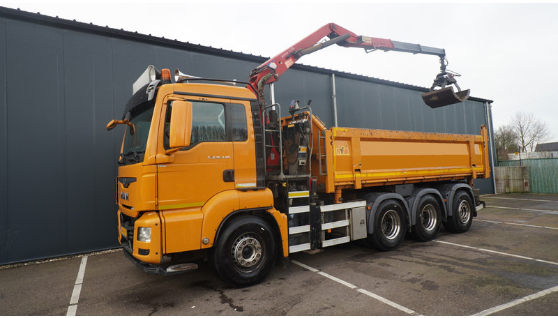 MAN TGS 35-440 8X4 2 SIDE TIPPER WITH HMF Z 1943 CRANE 415.000KM - Lastbil med kran: billede 3 MAN TGS 35-440 8X4 2 SIDE TIPPER WITH HMF Z 1943 CRANE 415.000KM - Lastbil med kran: billede 3