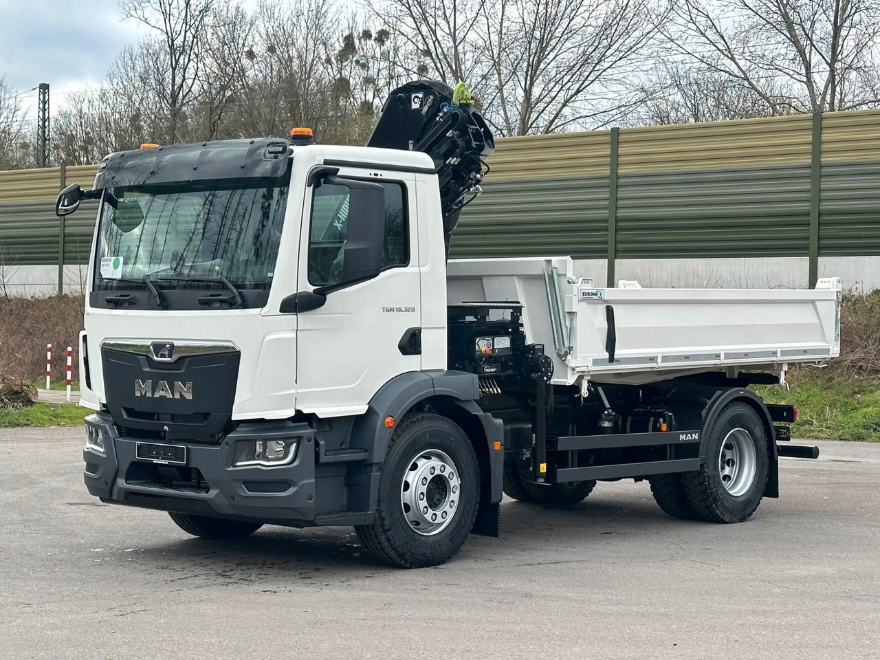MAN TGM 18.320 4x2 Euro6e Hiab X-HiDuo 138DS-3 - Tipvogn lastbil, Lastbil med kran: billede 2 MAN TGM 18.320 4x2 Euro6e Hiab X-HiDuo 138DS-3 - Tipvogn lastbil, Lastbil med kran: billede 2