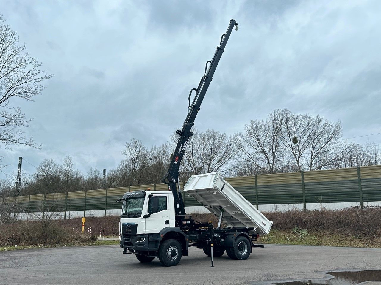 MAN TGM 18.320 4x4 Euro6e Hiab X-HiDuo 138DS-3 - Lastbil med kran: billede 3 MAN TGM 18.320 4x4 Euro6e Hiab X-HiDuo 138DS-3 - Lastbil med kran: billede 3