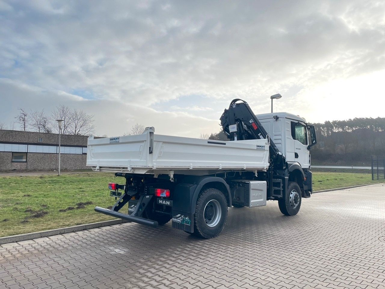 MAN TGS 18.400 TG3 4x4 Euro6e Hiab X-HiDuo 138DS-4 - Tipvogn lastbil, Lastbil med kran: billede 3 MAN TGS 18.400 TG3 4x4 Euro6e Hiab X-HiDuo 138DS-4 - Tipvogn lastbil, Lastbil med kran: billede 3