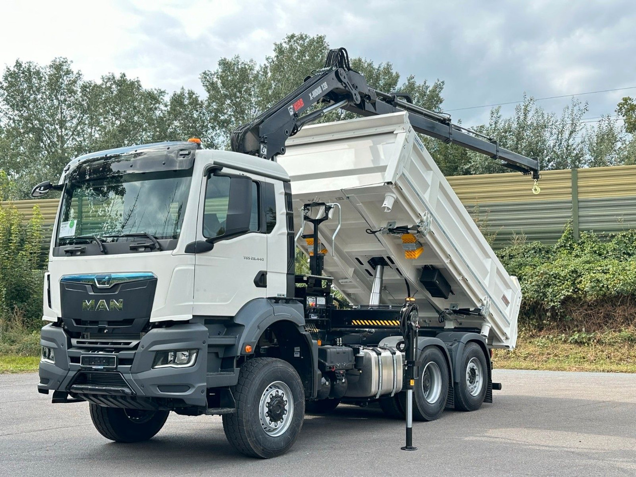 MAN TGS 28.440 6x4-4/3-Seiten- Kipper / Hiab 138-3 - Tipvogn lastbil, Lastbil med kran: billede 2 MAN TGS 28.440 6x4-4/3-Seiten- Kipper / Hiab 138-3 - Tipvogn lastbil, Lastbil med kran: billede 2