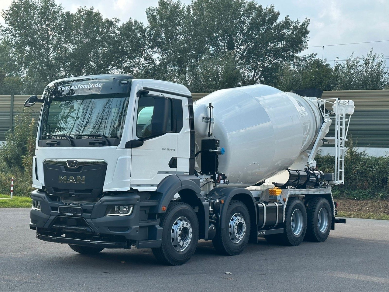 MAN TGS 32.440 8x4 / Euromix MTP EM 9 L - Betonbil: billede 3 MAN TGS 32.440 8x4 / Euromix MTP EM 9 L - Betonbil: billede 3