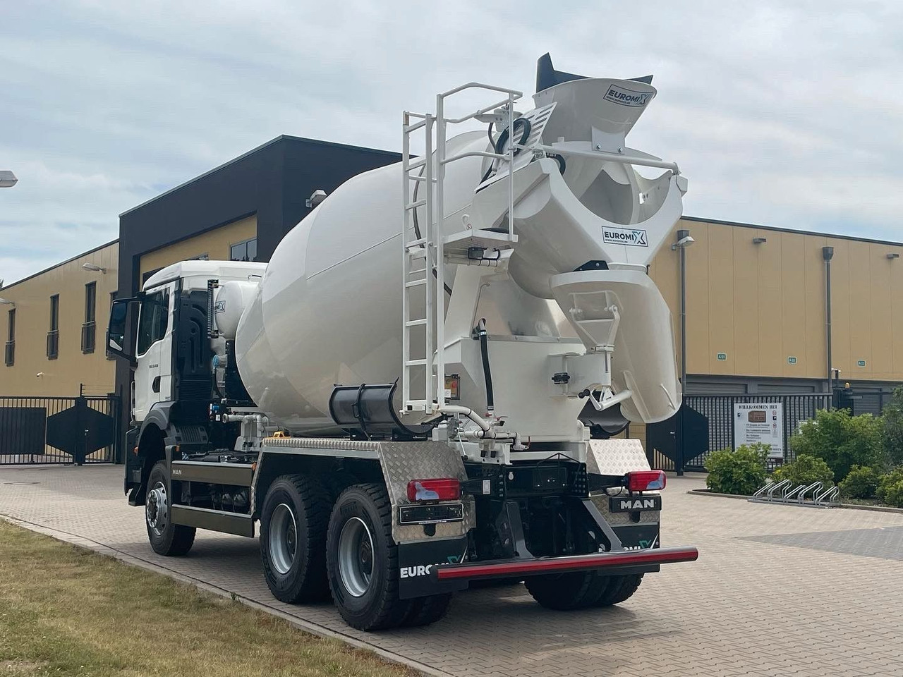 MAN TGS 33.440 6X4 / 6X6 /Euro6e EuromiX EM 8 - Betonbil: billede 4 MAN TGS 33.440 6X4 / 6X6 /Euro6e EuromiX EM 8 - Betonbil: billede 4