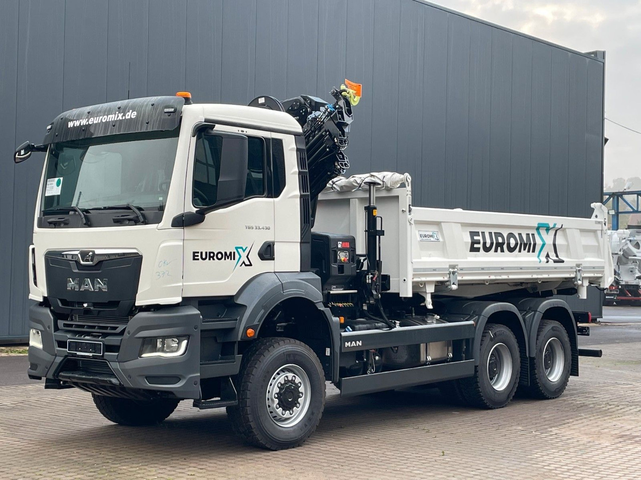 MAN TGS 33.440 6x6 /3-Seiten- Kipper / HIAB 228-6 - Tipvogn lastbil, Lastbil med kran: billede 3 MAN TGS 33.440 6x6 /3-Seiten- Kipper / HIAB 228-6 - Tipvogn lastbil, Lastbil med kran: billede 3