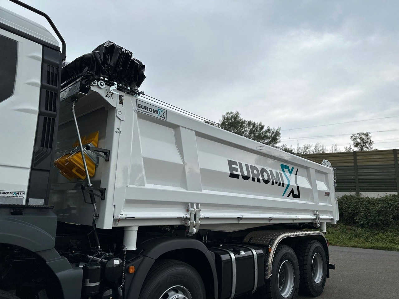 Tipvogn lastbil MAN TGS 35.480 8x4 EuromixMTP 3-Seiten-Kipper: billede 24