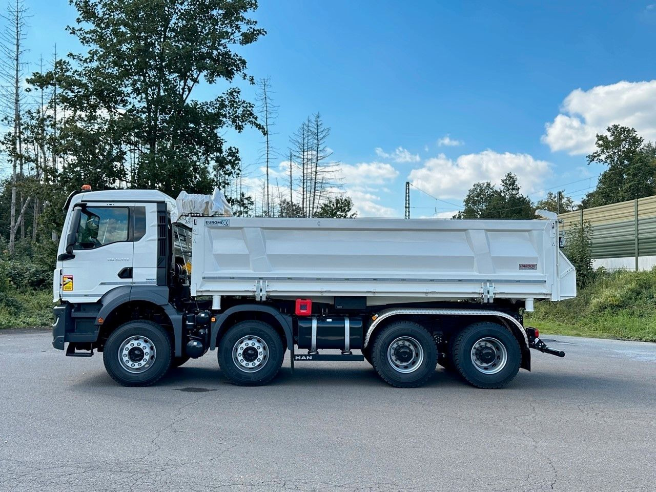 MAN TGS 41.440 8x4 EuromixMTP 3-Seiten-Kipper - Tipvogn lastbil: billede 2 MAN TGS 41.440 8x4 EuromixMTP 3-Seiten-Kipper - Tipvogn lastbil: billede 2