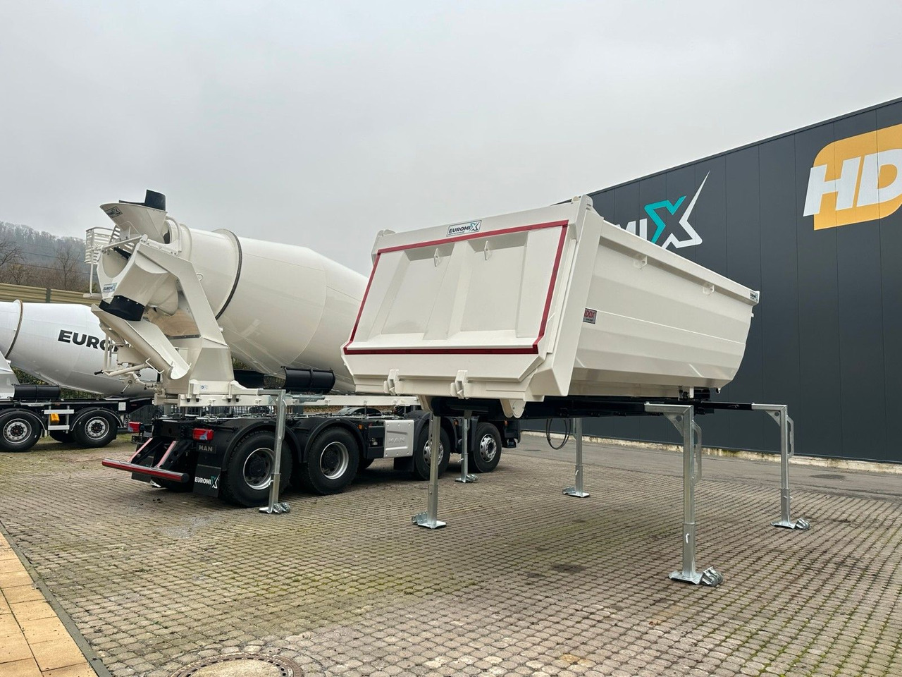 MAN TGS 41.480 8x4 WECHSELSYSTEM KIPPER+MISCHER - Betonbil, Veksellad til tipvogn: billede 5 MAN TGS 41.480 8x4 WECHSELSYSTEM KIPPER+MISCHER - Betonbil, Veksellad til tipvogn: billede 5