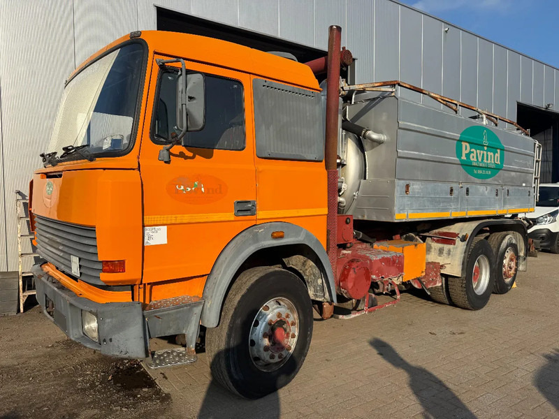 Iveco Turbostar 190.30 **6X2-FULL STEEL-VACUUMTRUCK-VIDANGEUR** - Slamsugemaskine: billede 1 Iveco Turbostar 190.30 **6X2-FULL STEEL-VACUUMTRUCK-VIDANGEUR** - Slamsugemaskine: billede 1