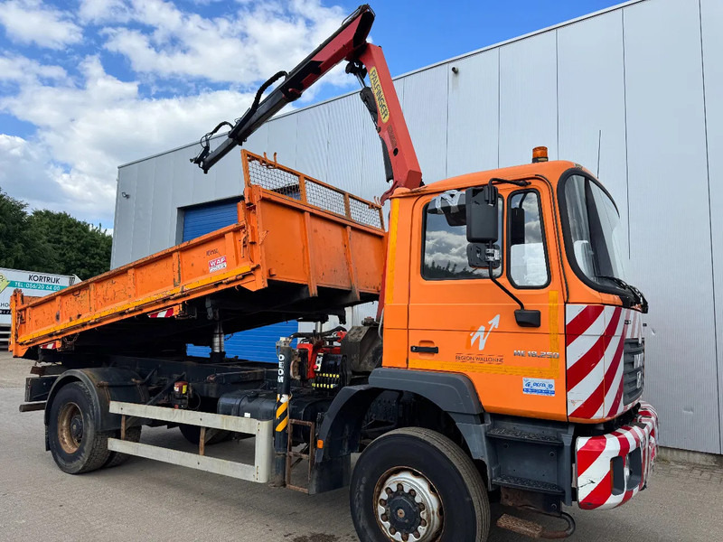 MAN ME 18.250 4X4 **4X4-TIPPER+PALFINGER PK7501-BELGIAN TRUCK** - Tipvogn lastbil, Lastbil med kran: billede 1 MAN ME 18.250 4X4 **4X4-TIPPER+PALFINGER PK7501-BELGIAN TRUCK** - Tipvogn lastbil, Lastbil med kran: billede 1