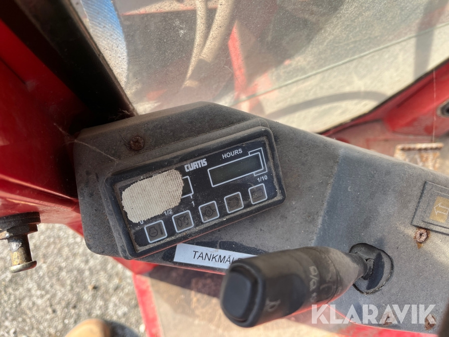 Kommunal traktor Redskabsbærer HTF Boxer 4wd med kost: billede 8