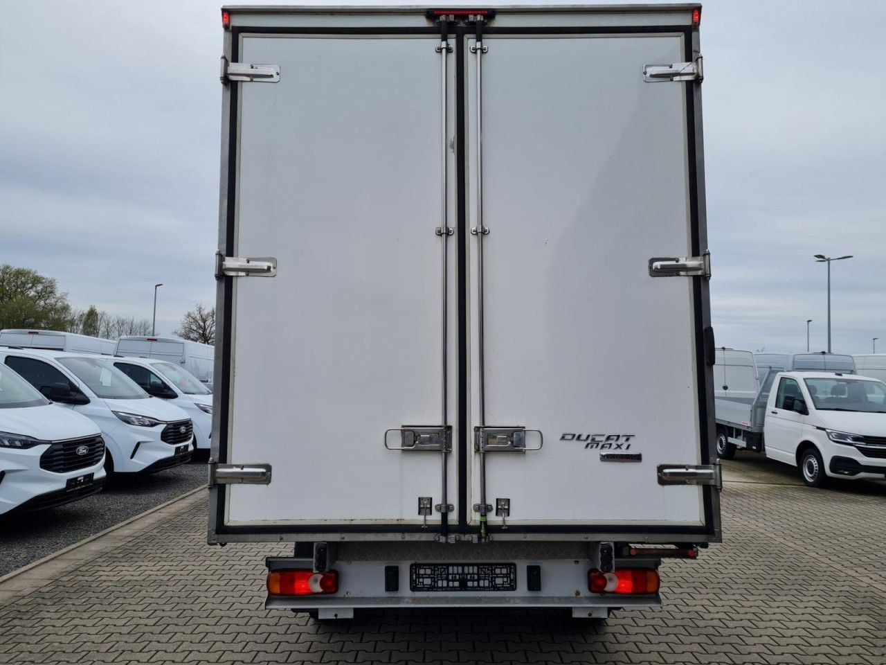 Fiat Ducato 35 Koffer 150 maxi Multijet Klima - Varebil med kasse: billede 5 Fiat Ducato 35 Koffer 150 maxi Multijet Klima - Varebil med kasse: billede 5