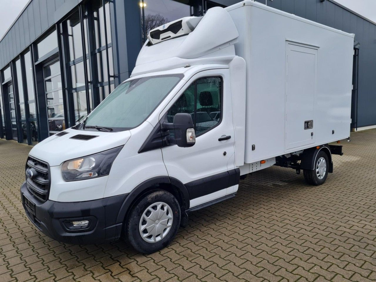 Ford Transit 350 Kühlkoffer STAND+FAHRKÜHLUNG TREND Ford Transit 350 Kühlkoffer STAND+FAHRKÜHLUNG TREND - Kølebil: billede 3 Ford Transit 350 Kühlkoffer STAND+FAHRKÜHLUNG TREND Ford Transit 350 Kühlkoffer STAND+FAHRKÜHLUNG TREND - Kølebil: billede 3