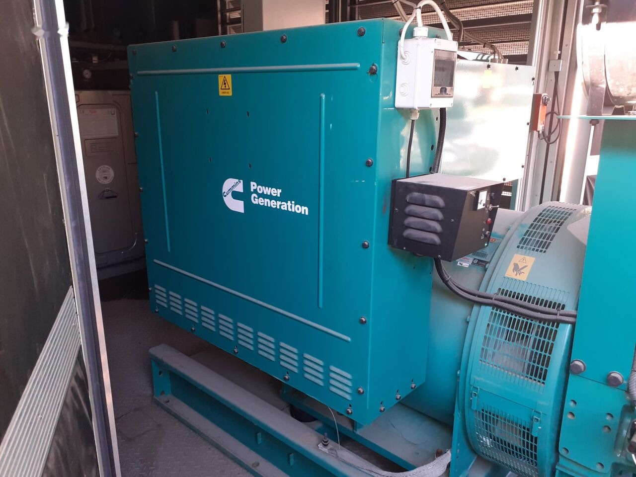 Cummins Cummins Generator Set Stamford 1300 KW 1600 KVA New Factory, Diesel Generator, 2014 Model, 2245 HP, 9000 kg, Low Hours, For Sale in Poland - Strømgenerator: billede 1 Cummins Cummins Generator Set Stamford 1300 KW 1600 KVA New Factory, Diesel Generator, 2014 Model, 2245 HP, 9000 kg, Low Hours, For Sale in Poland - Strømgenerator: billede 1