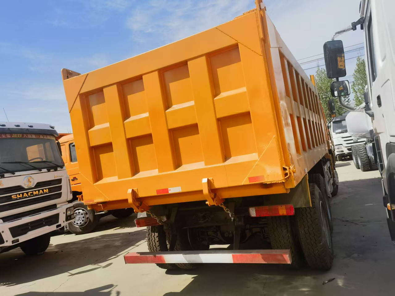 Shacman F3000 6*4 Dump truck - Tipvogn lastbil: billede 5 Shacman F3000 6*4 Dump truck - Tipvogn lastbil: billede 5