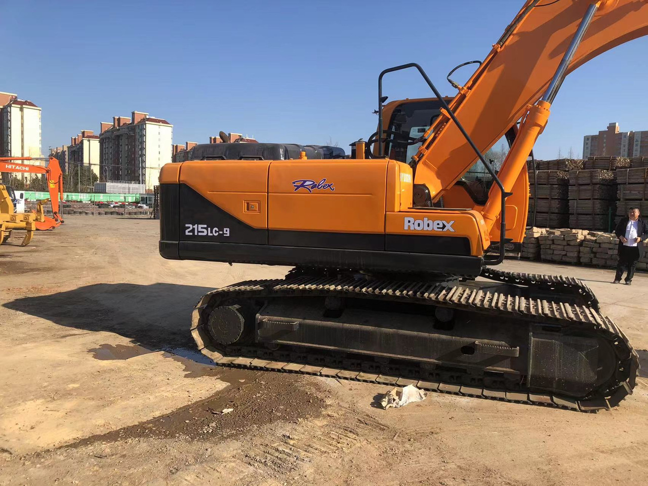 HYUNDAI R 215 -9 Hyundai R215-9 - Bæltegravemaskine: billede 2 HYUNDAI R 215 -9 Hyundai R215-9 - Bæltegravemaskine: billede 2