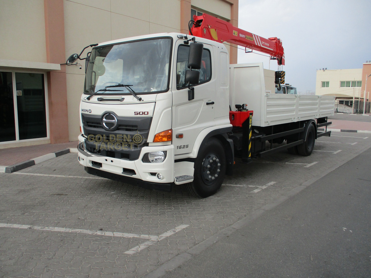HINO 500 1625 4x2 with SANY PALFINGER SPS16000 Crane - Lastbil med kran: billede 2 HINO 500 1625 4x2 with SANY PALFINGER SPS16000 Crane - Lastbil med kran: billede 2