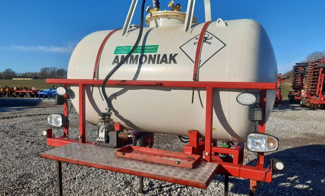 Agrodan Ammoniaktank 1200 kg - Udstyr til gødskning, Lagertank: billede 2 Agrodan Ammoniaktank 1200 kg - Udstyr til gødskning, Lagertank: billede 2