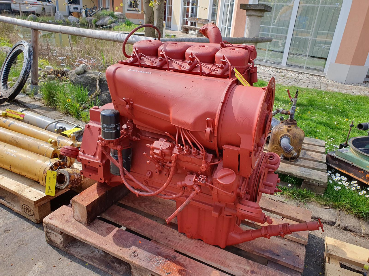Deutz F4L912 aus SKB 800 - Motor for Entreprenørmaskin: billede 2 Deutz F4L912 aus SKB 800 - Motor for Entreprenørmaskin: billede 2