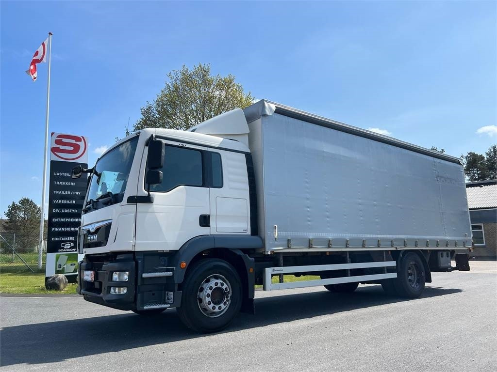 MAN TGM 18-340 BL - Lastbil med presenning: billede 1 MAN TGM 18-340 BL - Lastbil med presenning: billede 1
