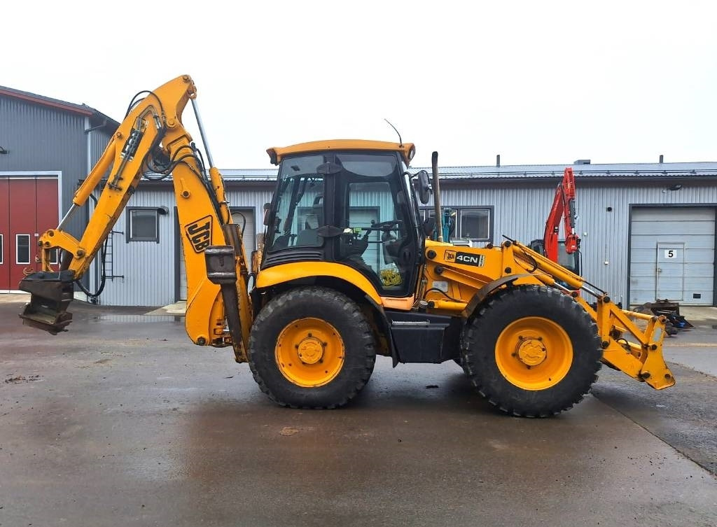 JCB 4CN YHDISTELMÄKONE KALLISTAJALLA - Gravelæssemaskine: billede 4 JCB 4CN YHDISTELMÄKONE KALLISTAJALLA - Gravelæssemaskine: billede 4