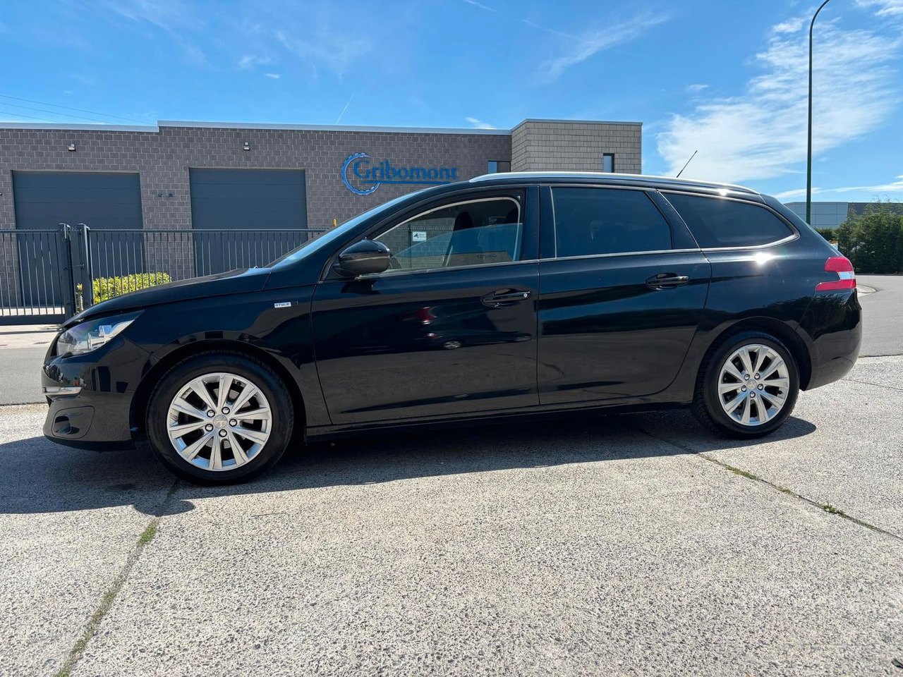 Peugeot 308 Klima. Kamera. Navi. Tempomat - Bil: billede 2 Peugeot 308 Klima. Kamera. Navi. Tempomat - Bil: billede 2