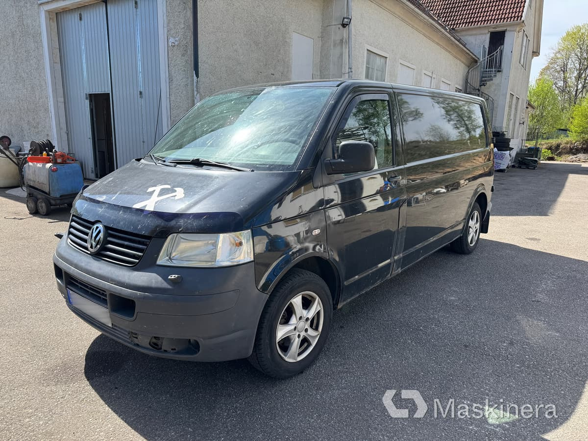Skåpbil Volkswagen Transporter 2.5 TDI - Små varebil: billede 1 Skåpbil Volkswagen Transporter 2.5 TDI - Små varebil: billede 1