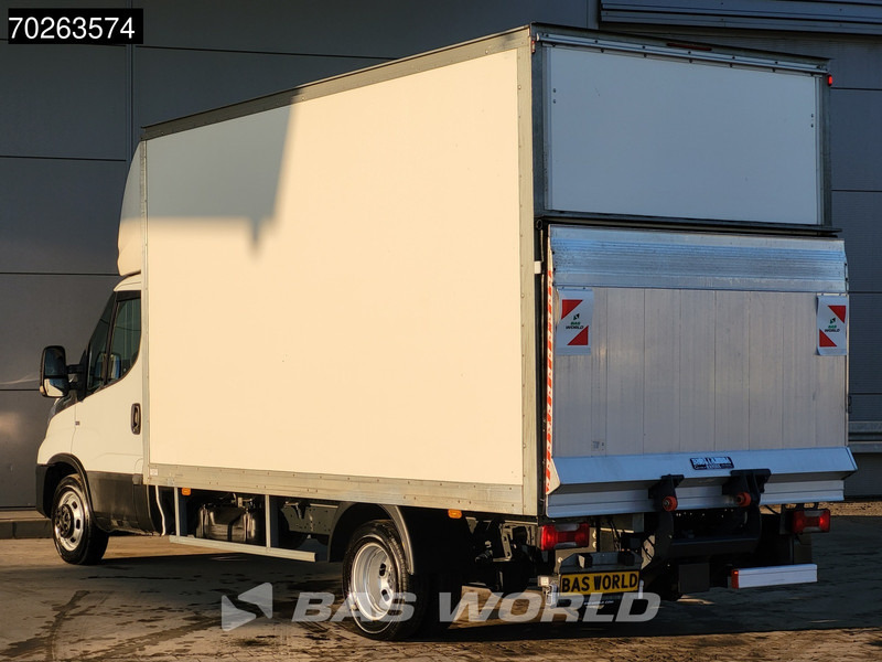 Iveco Daily 35C16 Automaat Laadklep Bakwagen Dubbellucht Airco Cruise Koffer Meubelbak 20m3 Airco Cruise control - Varebil med kasse: billede 2 Iveco Daily 35C16 Automaat Laadklep Bakwagen Dubbellucht Airco Cruise Koffer Meubelbak 20m3 Airco Cruise control - Varebil med kasse: billede 2
