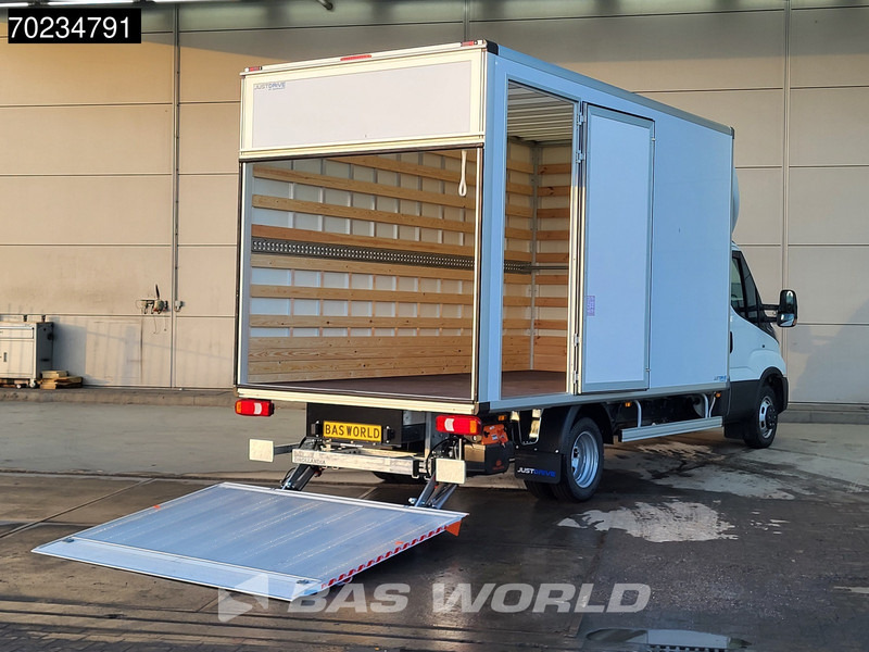 Iveco Daily 35C18 3.0L 2025model Automaat Laadklep ACC Navi Airco Zijdeur Bakwagen Meubelbak Koffer Airco - Varebil med kasse: billede 3 Iveco Daily 35C18 3.0L 2025model Automaat Laadklep ACC Navi Airco Zijdeur Bakwagen Meubelbak Koffer Airco - Varebil med kasse: billede 3