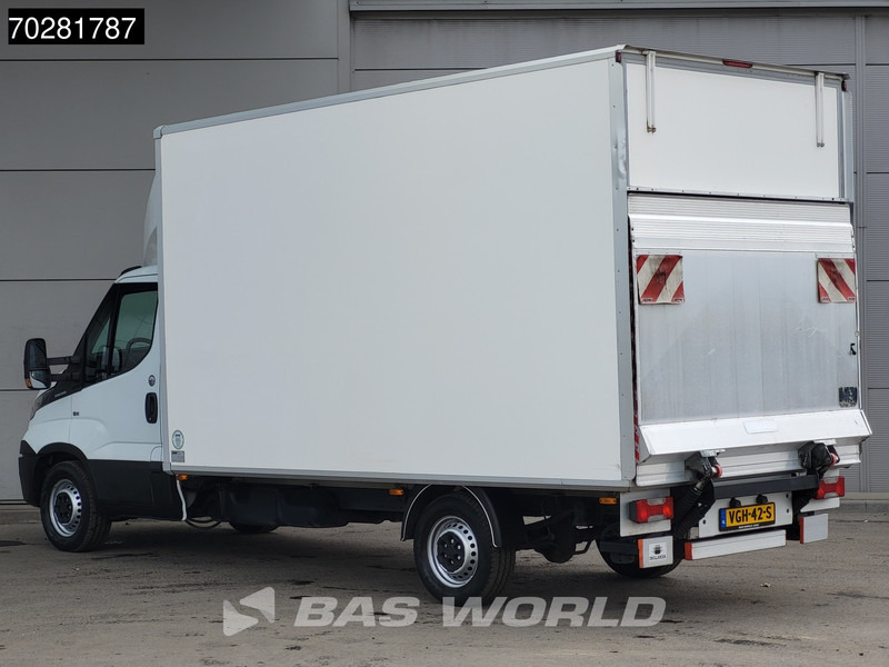 Iveco Daily 35S18 3.0L Laadklep Bakwagen Airco Lat om Lat Euro6 Meubelbak Koffer 20m3 Airco - Varebil med kasse: billede 2 Iveco Daily 35S18 3.0L Laadklep Bakwagen Airco Lat om Lat Euro6 Meubelbak Koffer 20m3 Airco - Varebil med kasse: billede 2