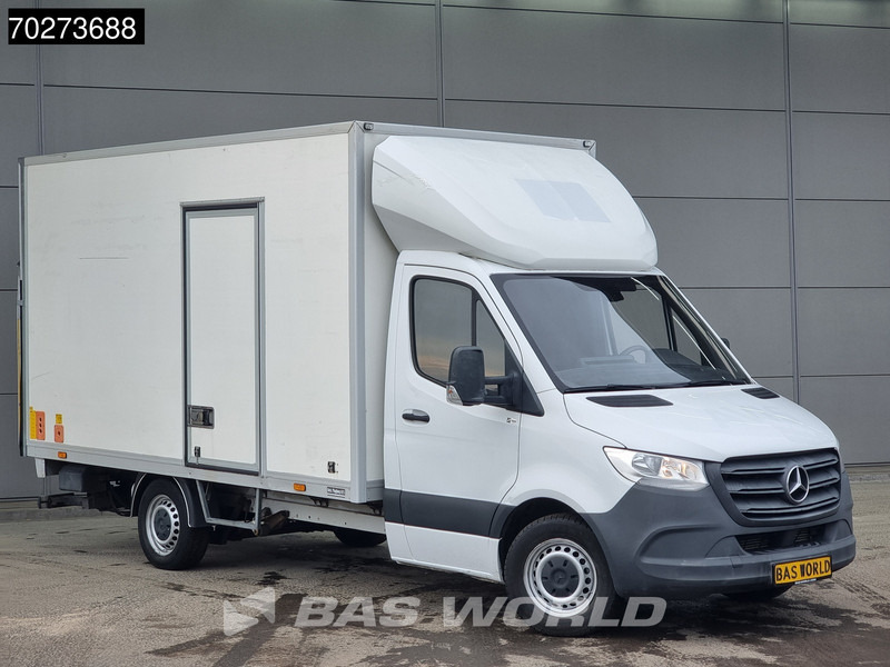 Mercedes-Benz Sprinter 314 CDI Automaat Laadklep Zijdeur Bakwagen Airco Cruise Camera MBUX Meubelbak Koffer 20Airco Cruise control - Varebil med kasse: billede 2 Mercedes-Benz Sprinter 314 CDI Automaat Laadklep Zijdeur Bakwagen Airco Cruise Camera MBUX Meubelbak Koffer 20Airco Cruise control - Varebil med kasse: billede 2