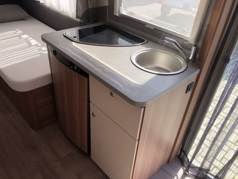 WEINSBERG CARAONE 480 EU - Campingvogn: billede 4 WEINSBERG CARAONE 480 EU - Campingvogn: billede 4