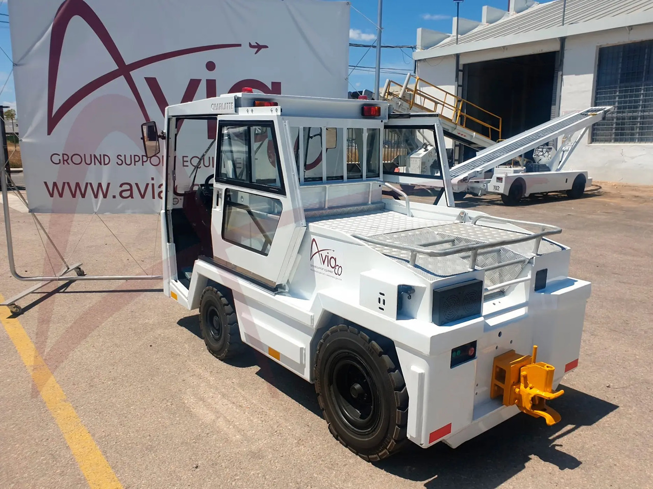 CHARLATTE T135 - Bagagetraktor: billede 2 CHARLATTE T135 - Bagagetraktor: billede 2