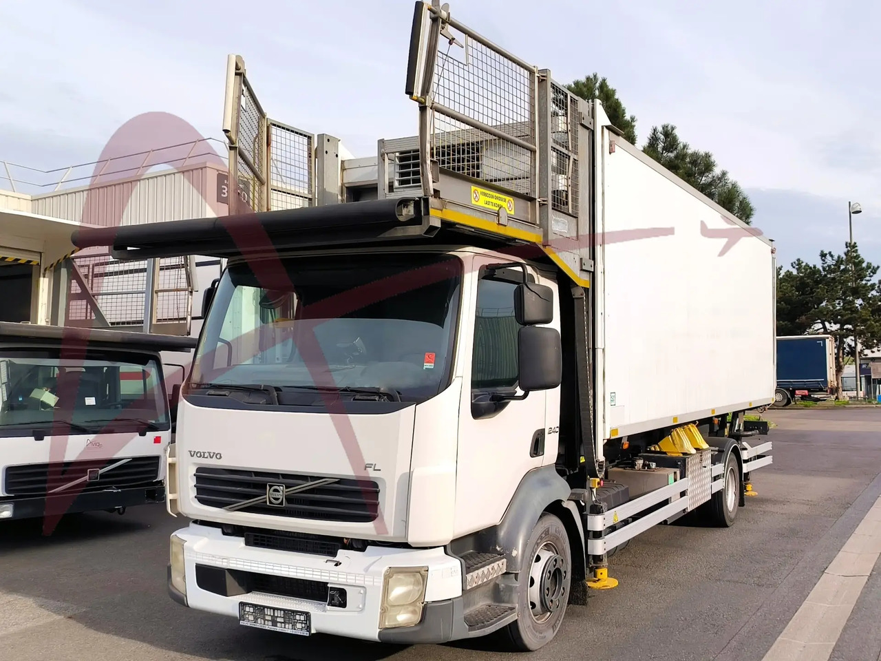 TLD CH BM-5,9 - Cateringbil: billede 1 TLD CH BM-5,9 - Cateringbil: billede 1