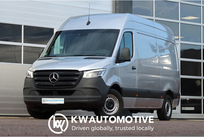 Mercedes-Benz Sprinter 319 3.0 CDI L2H2 V6 AUT/ 360/ LED/ MBUX/ ACC/ CLIMA/ STANDKACH - Varevogn: billede 1 Mercedes-Benz Sprinter 319 3.0 CDI L2H2 V6 AUT/ 360/ LED/ MBUX/ ACC/ CLIMA/ STANDKACH - Varevogn: billede 1