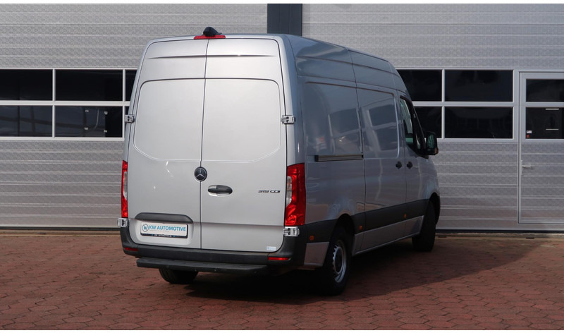 Mercedes-Benz Sprinter 319 3.0 CDI L2H2 V6 AUT/ 360/ LED/ MBUX/ ACC/ CLIMA/ STANDKACH - Varevogn: billede 5 Mercedes-Benz Sprinter 319 3.0 CDI L2H2 V6 AUT/ 360/ LED/ MBUX/ ACC/ CLIMA/ STANDKACH - Varevogn: billede 5