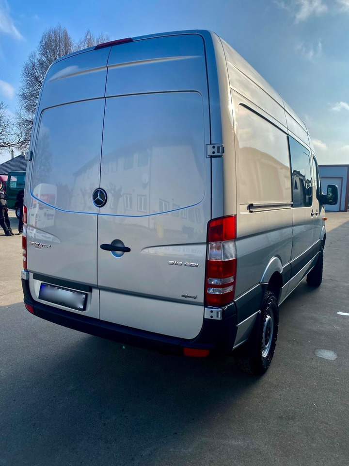 Mercedes-Benz Sprinter 316 CDI 4x4 Allrad 8-Sitzer wie neu! - Varevogn, Mandskabsbil: billede 1 Mercedes-Benz Sprinter 316 CDI 4x4 Allrad 8-Sitzer wie neu! - Varevogn, Mandskabsbil: billede 1