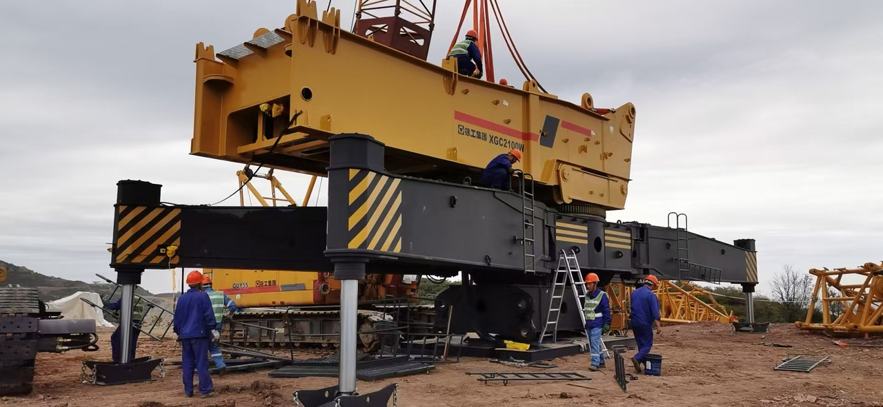 XCMG Official Construction Mobile Crane XGC2100W 110Ton Used Hydraulic Crawler Crane - Bæltekran: billede 3 XCMG Official Construction Mobile Crane XGC2100W 110Ton Used Hydraulic Crawler Crane - Bæltekran: billede 3