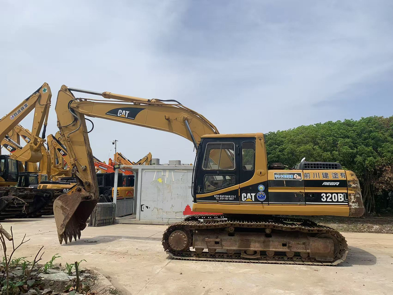 CATERPILLAR 320BL Used Excavator with Original Color - Bæltegravemaskine: billede 3 CATERPILLAR 320BL Used Excavator with Original Color - Bæltegravemaskine: billede 3