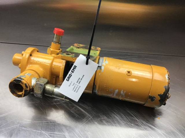 Liebherr A900 B / A900 Li / A900C / A902 INDUSTRIAL / A902 Li - Brændstofpumpe: billede 4 Liebherr A900 B / A900 Li / A900C / A902 INDUSTRIAL / A902 Li - Brændstofpumpe: billede 4