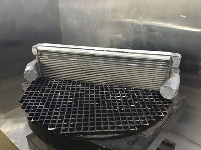 Liebherr Intercooler - Ladeluftkøler: billede 3 Liebherr Intercooler - Ladeluftkøler: billede 3