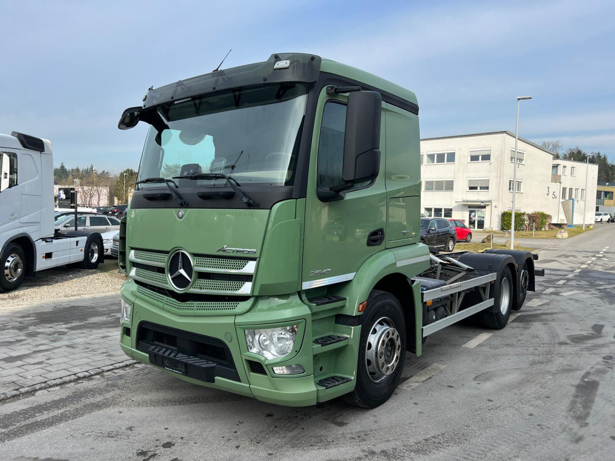 MERCEDES Actros 2543 6x2 - Lastbil chassis: billede 1 MERCEDES Actros 2543 6x2 - Lastbil chassis: billede 1