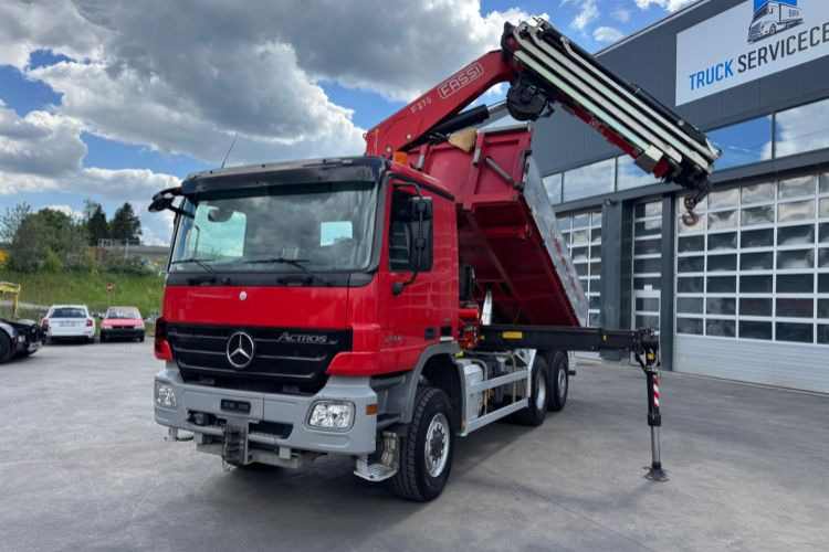 Mercedes-Benz Actros 2646 6x4/4 Fassi 275-8 Kipper - Lastbil med kran: billede 1 Mercedes-Benz Actros 2646 6x4/4 Fassi 275-8 Kipper - Lastbil med kran: billede 1