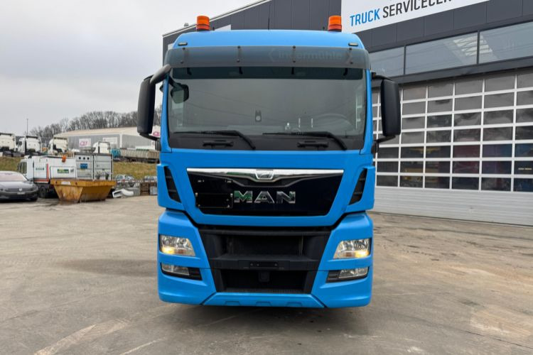 Volvo FH-420 4x2 Retarder MAN TGX 33.520 6x4 - Trækker: billede 2 Volvo FH-420 4x2 Retarder MAN TGX 33.520 6x4 - Trækker: billede 2