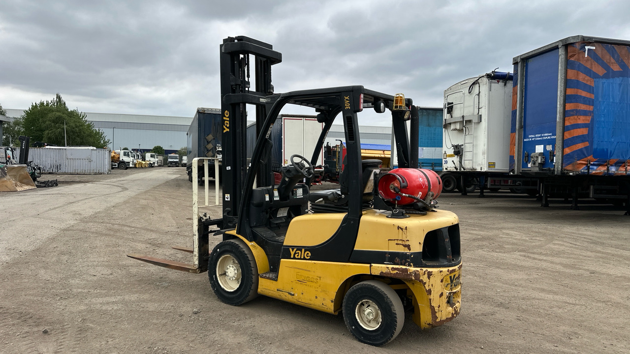 YALE GLP30VX V2795 - Gaffeltruck: billede 3 YALE GLP30VX V2795 - Gaffeltruck: billede 3