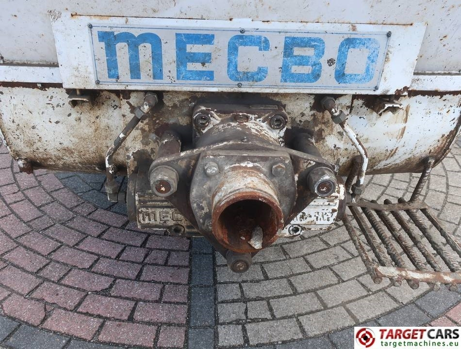 Leje en Mecbo Car P4.65 APV/D Concrete Diesel Pump 65m3/h  Mecbo Car P4.65 APV/D Concrete Diesel Pump 65m3/h: billede 15