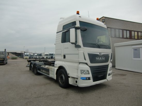 MAN TGX 26.460 XXL 6x2 Liftachse Euro 6 Unterfaltbühne - Containerbil/ Veksellad lastbil: billede 3 MAN TGX 26.460 XXL 6x2 Liftachse Euro 6 Unterfaltbühne - Containerbil/ Veksellad lastbil: billede 3