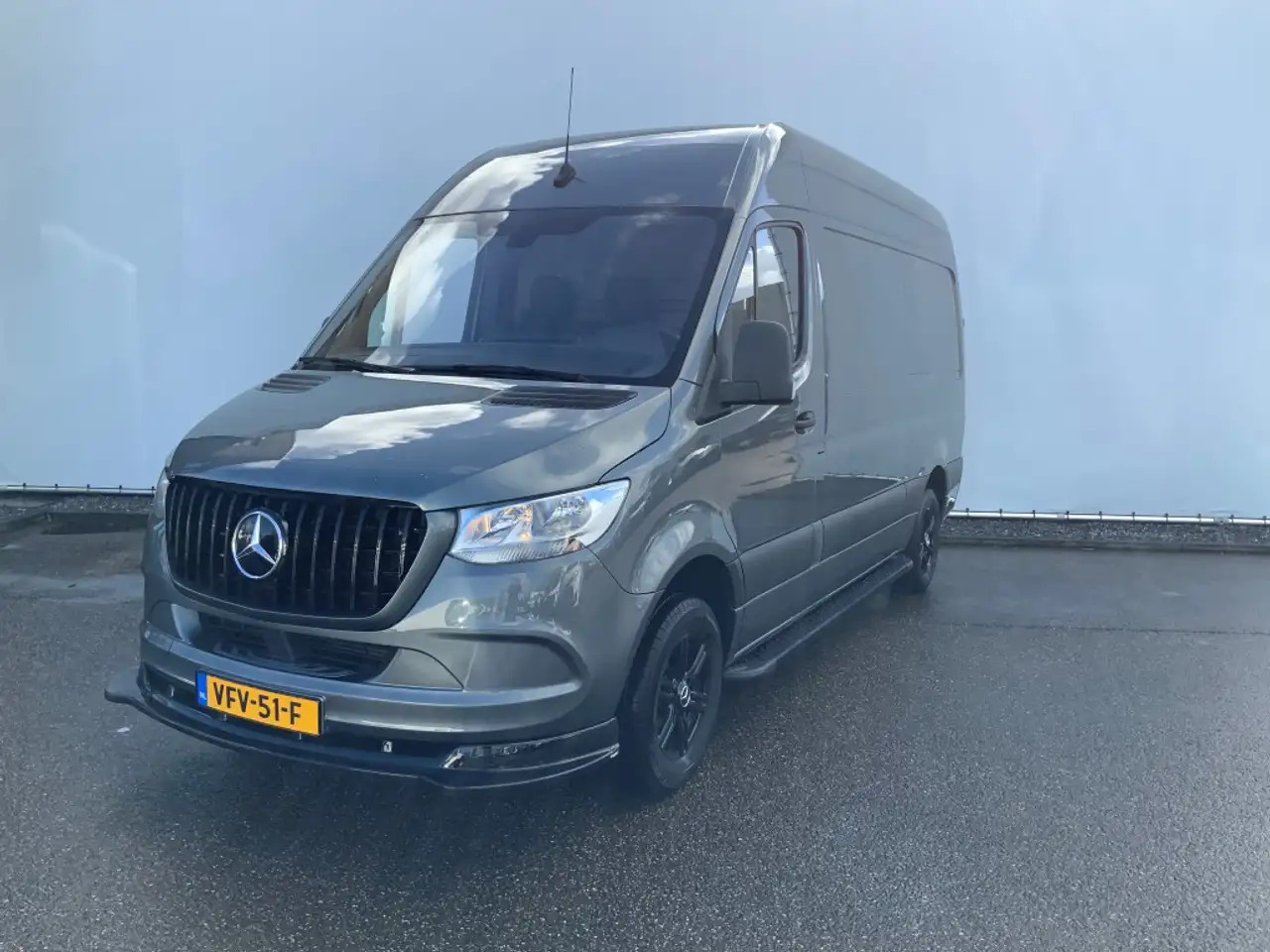 Mercedes-Benz Sprinter 319 3.0 CDI Autom.L2H2 Airco Cruise 3 Zits MBux 10 - Varevogn: billede 1 Mercedes-Benz Sprinter 319 3.0 CDI Autom.L2H2 Airco Cruise 3 Zits MBux 10 - Varevogn: billede 1