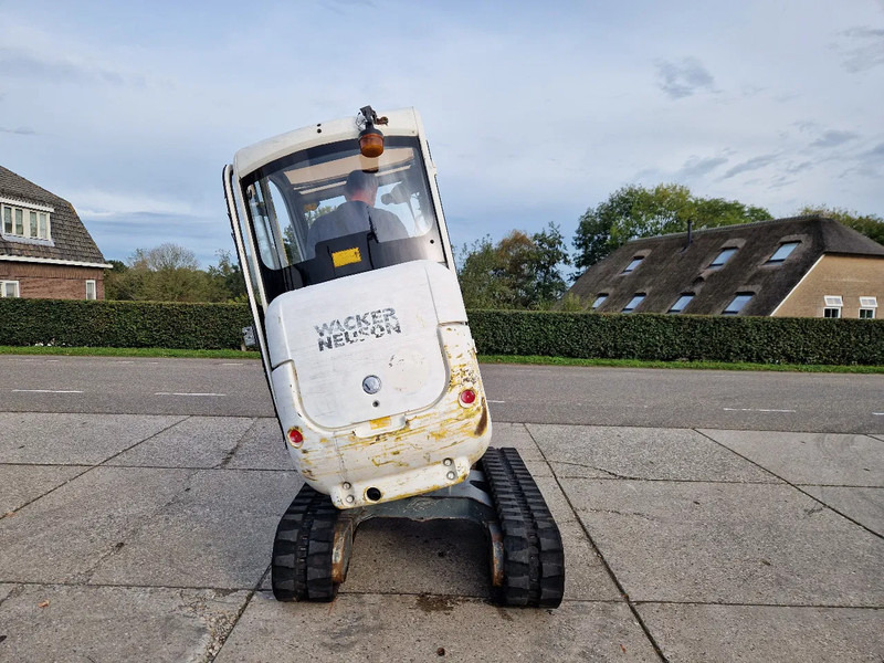 WACKER NEUSON 2404RD, kan op een berghelling draaien - Minigravemaskine: billede 2 WACKER NEUSON 2404RD, kan op een berghelling draaien - Minigravemaskine: billede 2